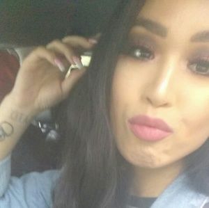 Meet your Posher, Melinda